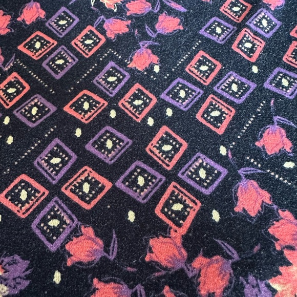 Lularoe Irma Medium Pink Purple Tunic High Low - Picture 2 of 4